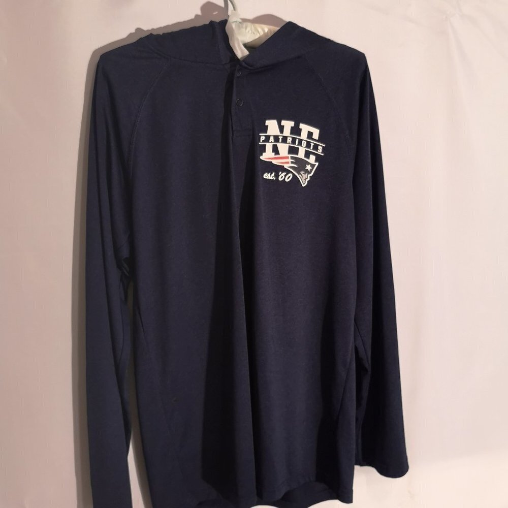 NFL Team Apparel NE Patriots Ladies Size Medium Navy Lightweight Hoodie